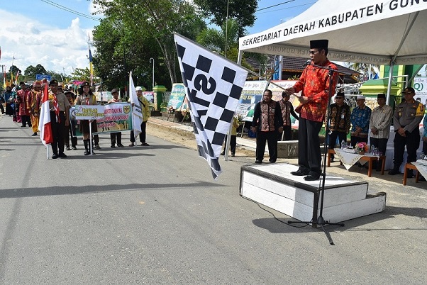 Pawai Taâ€™aruf  Dilepas Bupati Gunung Mas Arton S Dohong