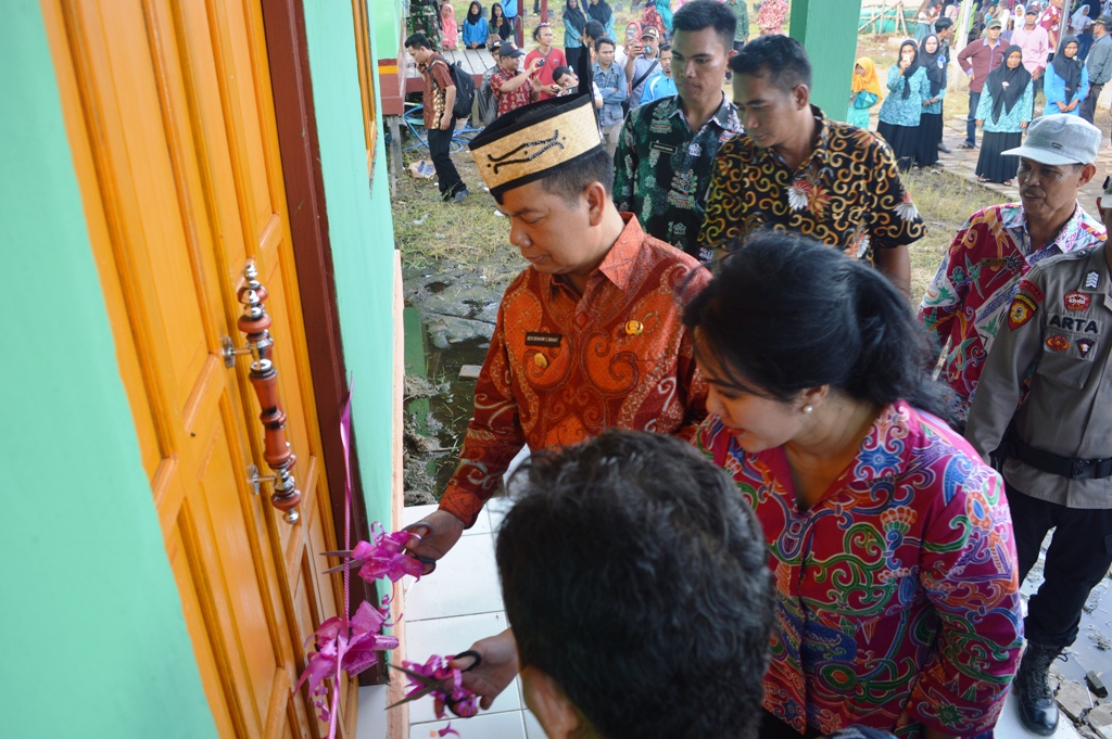 Gedung Posyandu Dadahup Diresmikan