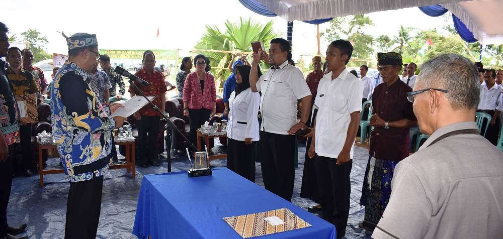133 Perangkat Desa Wilayah Kecamatan Kapuas Murung di Lantik