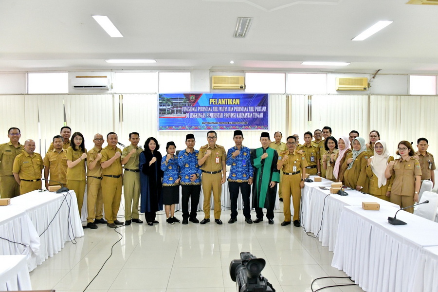 Bappedalitbang Gelar Pelantikan Pejabat Fungsional Perencana Lingkup Prov. Kalteng 