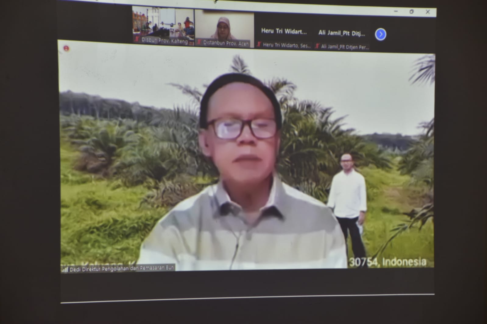 Plt. Kadisbun Kalteng Hadiri Rakor Perkembangan Kelapa Sawit Nasional Pasca Terbitnya Peraturan Menteri Perdagangan Nomor 22 Tahun 2022 