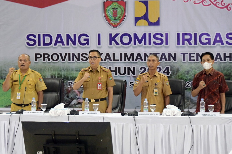 Kepala Bappedalitbang Prov. Kalteng Buka Sidang I Komisi Irigasi Prov. Kalteng 2024