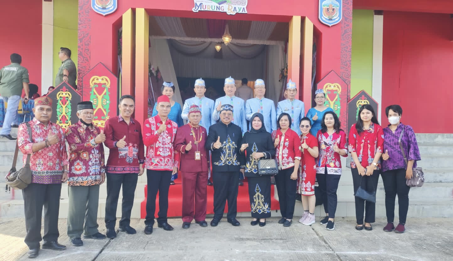 Kadispursip Nunu Andriani Hadiri Upacara Peringatan HUT ke 21 Kabupaten Murung Raya