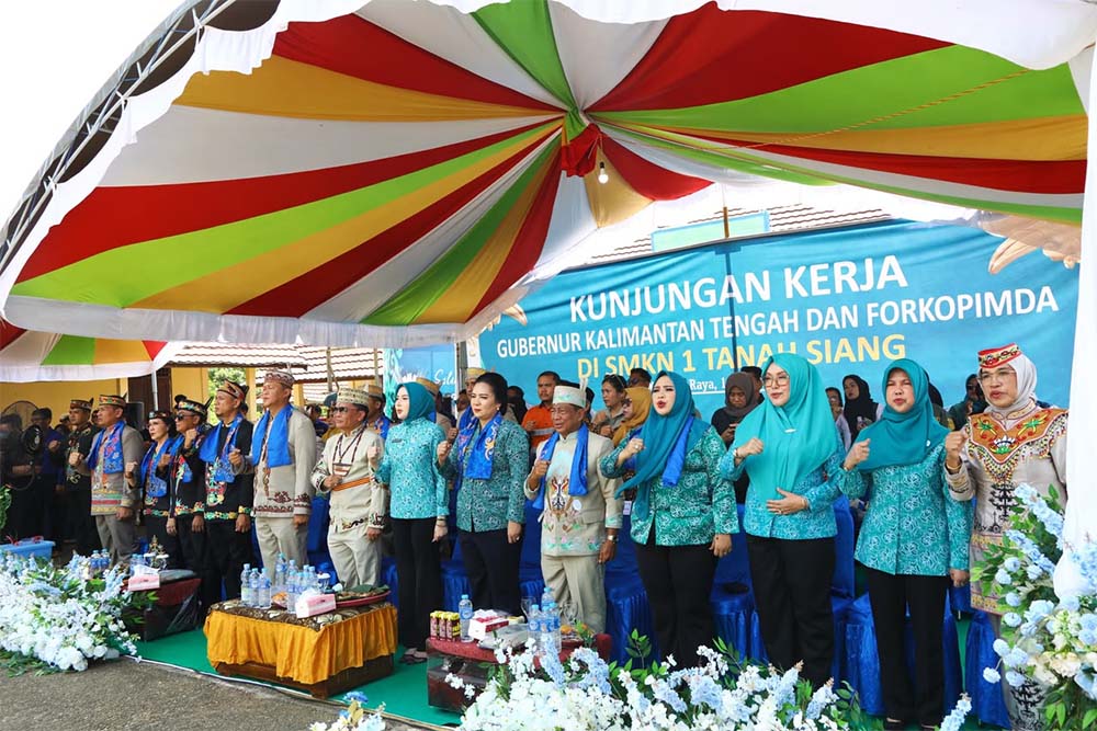 Kunjungi SMKN 1 Tanah Siang, Gubernur Agustiar Sabran Pastikan Tidak Ada Anak Kalteng Putus Sekolah, Pendidikan Jadi Prioritas Pembangunan
