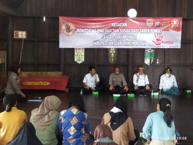 Kuatkan Pemahaman Masyarakat, Satgas Saber Pungli Kobar Lakukan Monev dan Sosialisasi di Desa Pasir Panjang