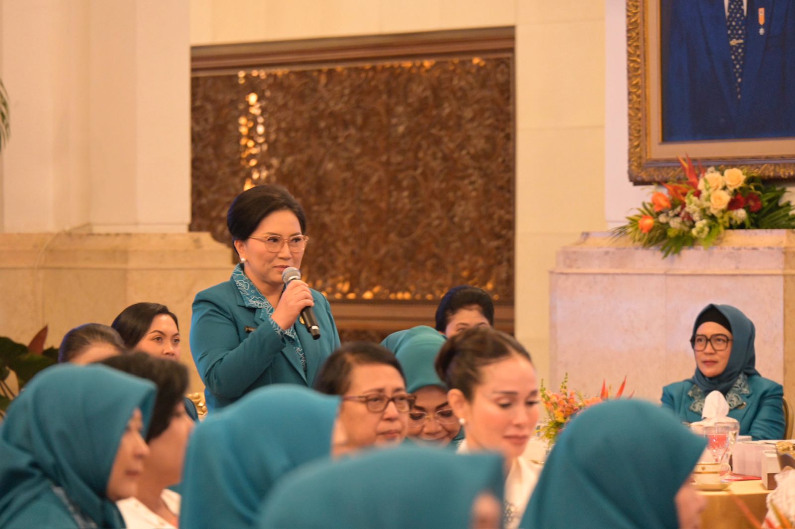 Ketua TP PKK Ivo Sugianto Sabran Hadiri Audensi Bersama Ibu Negara Iriana Joko Widodo