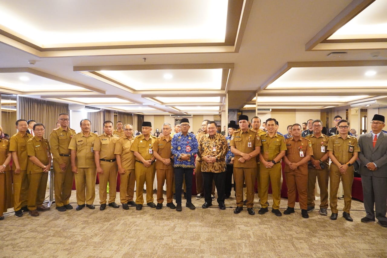 Plt Sekda M Katma F Dirun Tandatangani PKS Sinergi dan Optimalisasi Pengelolaan Opsen dan Pajak Daerah