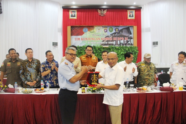 Instansi Penegak Hukum di Kalimantan Tengah Duduk Satu Forum Dengan Komisi III DPR RI di Polda Kalimantan Tengah