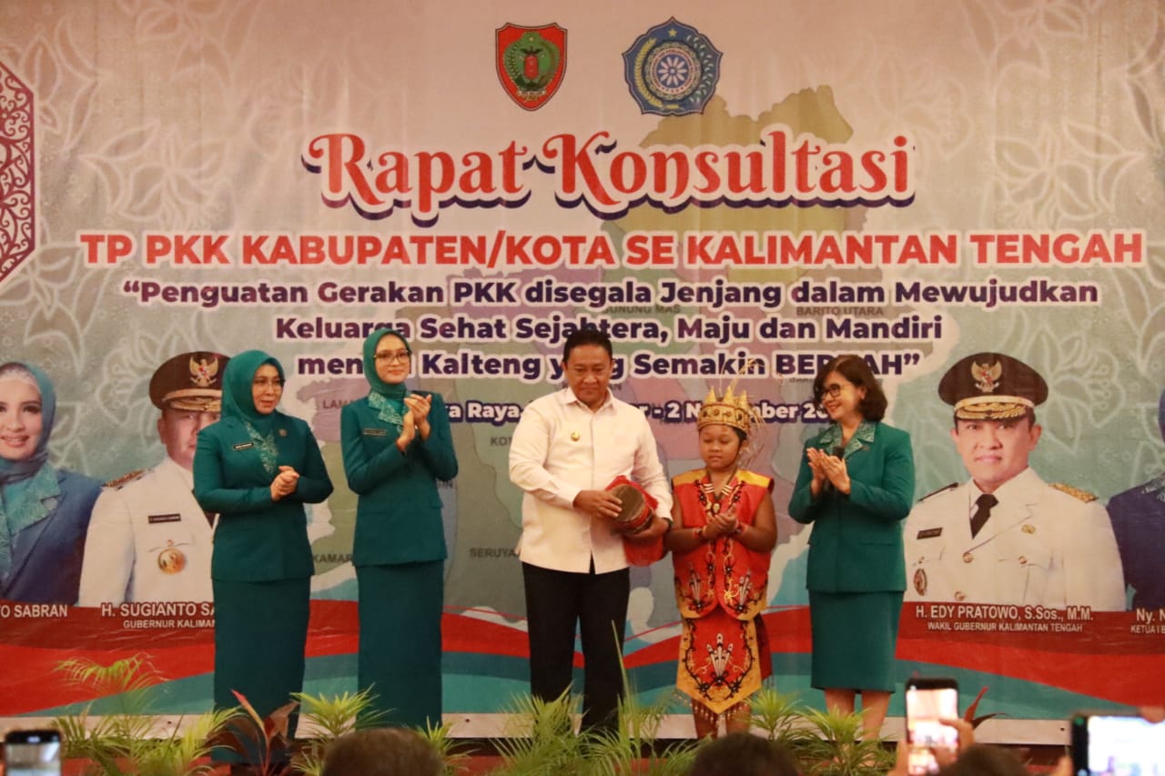 Wagub Edy Pratowo Buka Rakon Tim Penggerak PKK Tingkat Provinsi Kalteng Tahun 2023