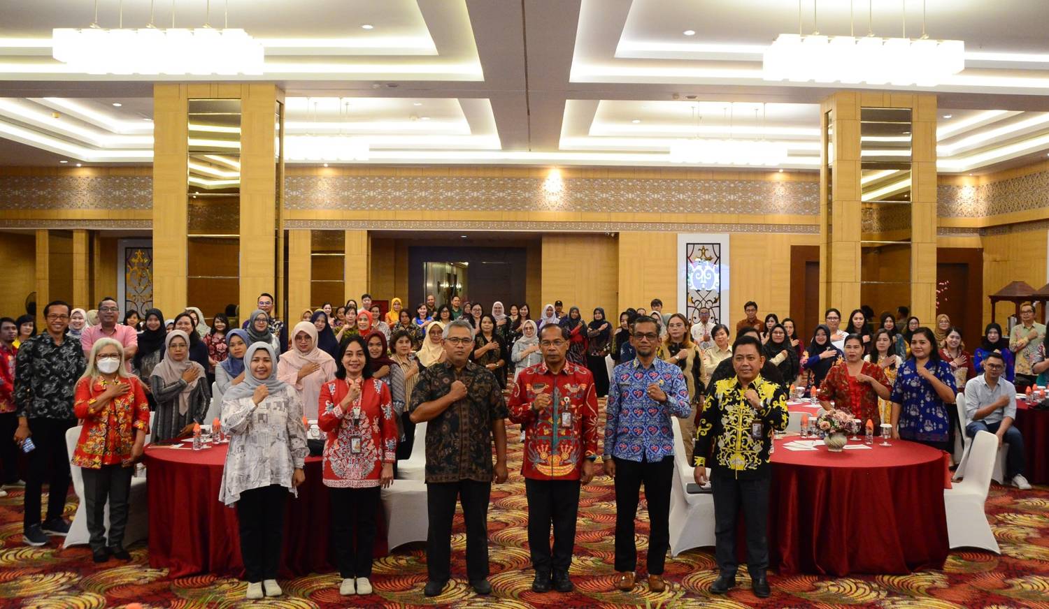 Dinkes Kalteng Gelar Rapat Evaluasi Audit Maternal Perinatal Survailans dan Respons Kematian Ibu dan Anak