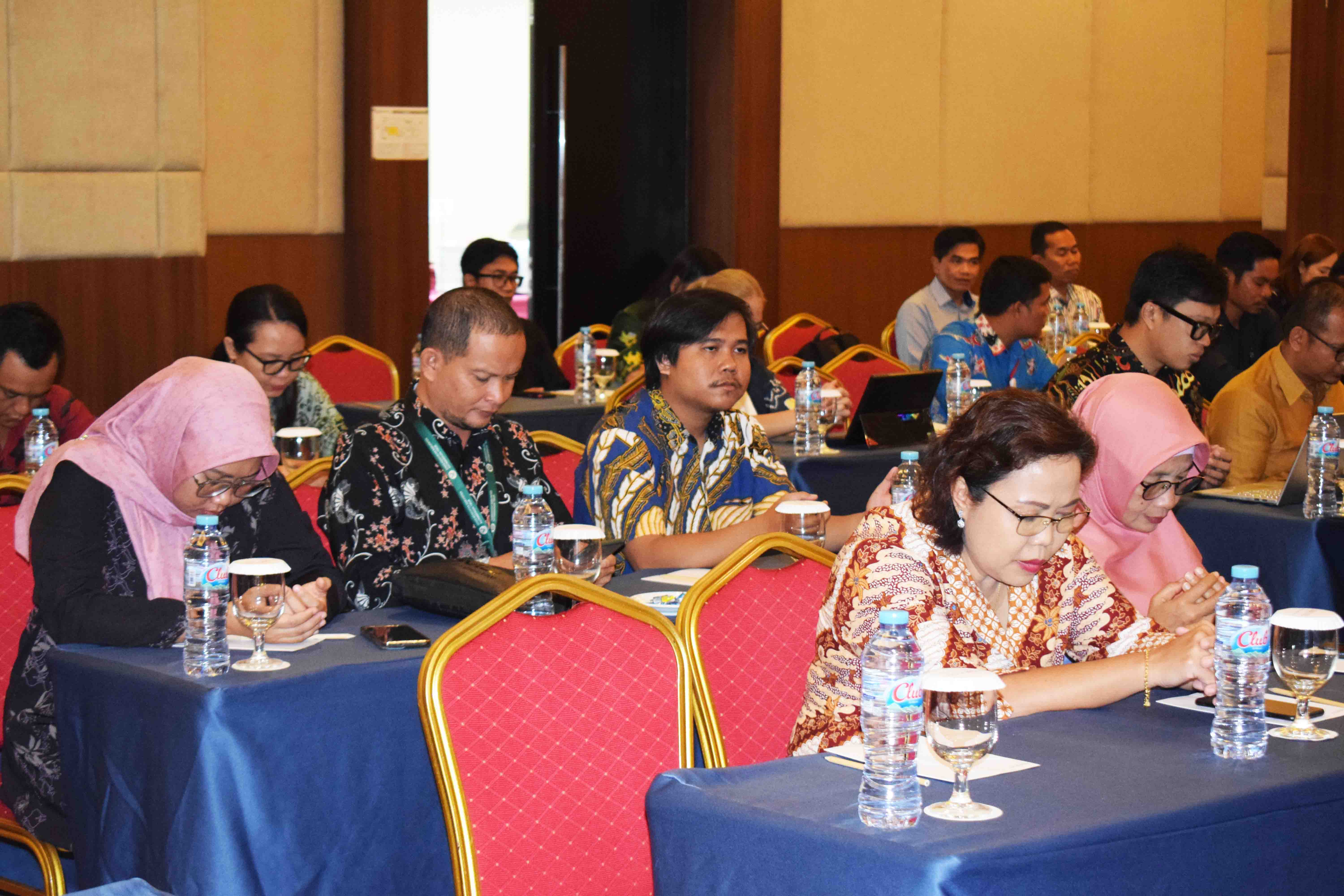 Dinkes Gelar Monev Program Prioritas dan Evaluasi Krisis Kesehatan di Provinsi Kalimantan Tengah