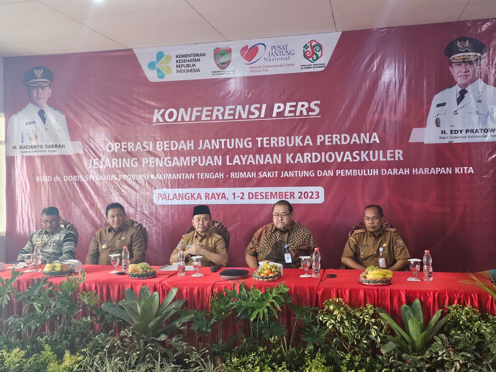 Operasi Bedah Jantung Terbuka Perdana di RSUD dr. Doris Sylvanus