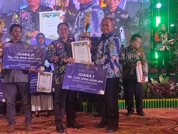 Gali Potensi Wisata Kalteng, Plh Asisten Pemkesra Hadiri Malam Anugerah Lomba Desa Wisata Tahun 2024