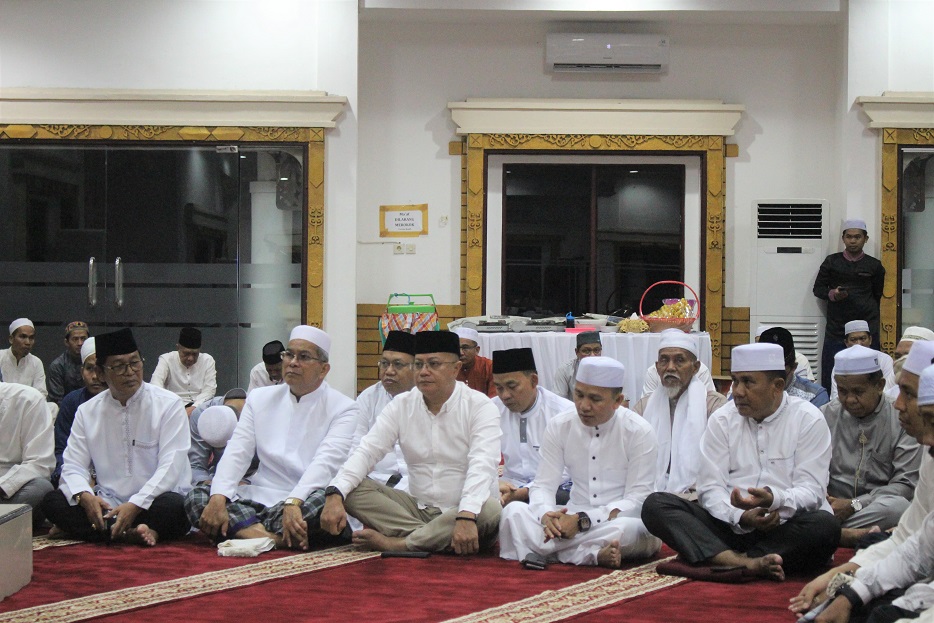 Jelang Pergantian Tahun Pemkab Barsel Gelar Shalat Hajat