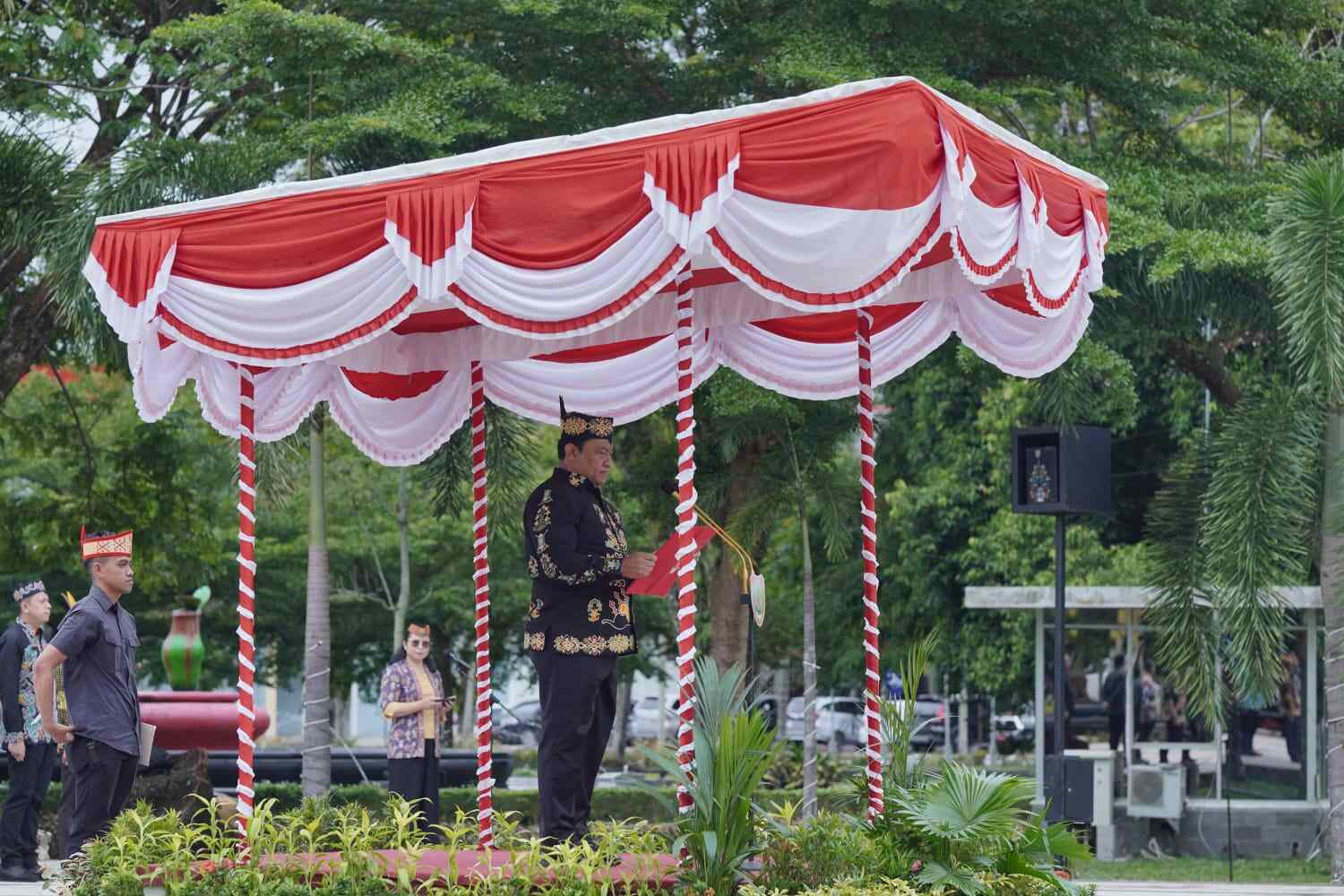 Pemprov Kalteng Gelar Apel Besar ASN Awal Tahun 2025, Gubernur Sampaikan Apresiasi dan Harapan
