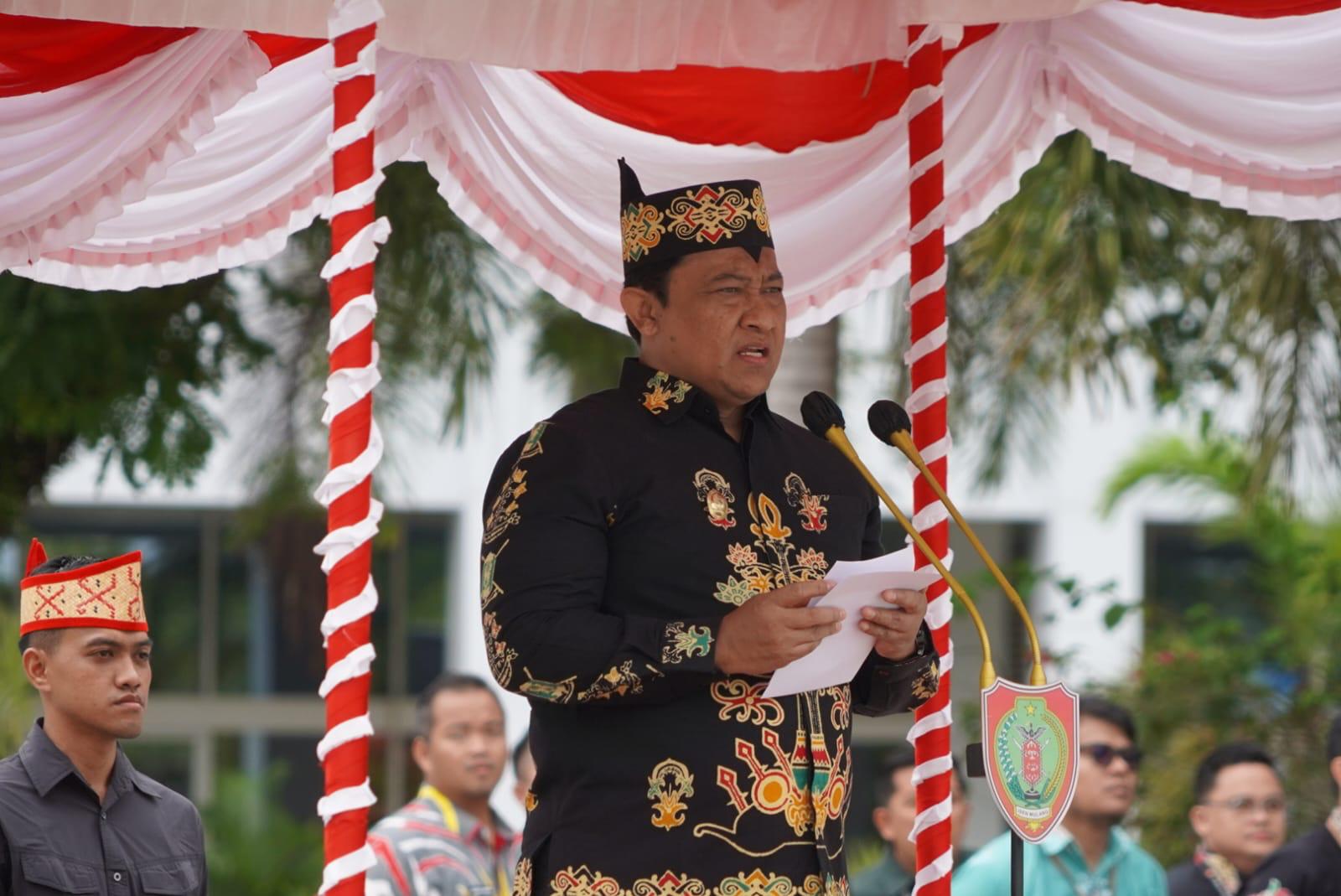 Hari Pertama Kerja di Tahun 2025, ASN dan Tenaga Kontrak Lingkup Prov Kalteng Laksanakan Apel Besar