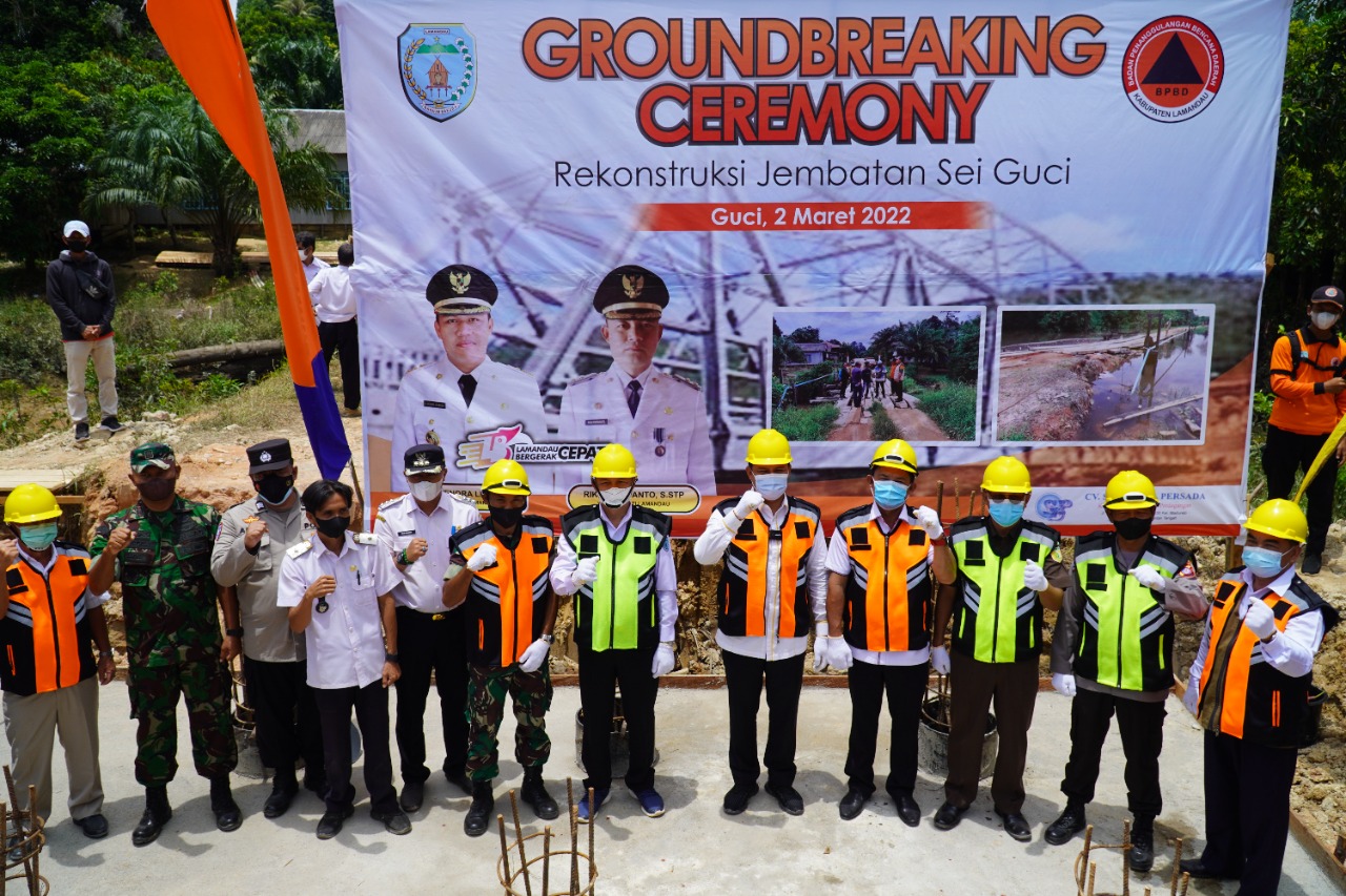 Dorong Perekonomian dan Aktivitas Masyarakat, Bupati Lamandau Groundbreaking Rekonstruksi Jembatan Liku dan Guci