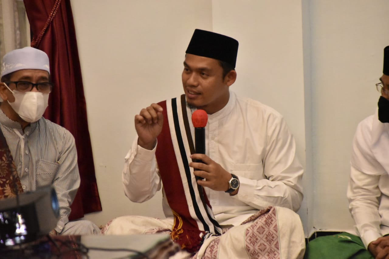 Salat Hajat awali Peringatan Puncak Isra Miraj Pemprov Kalteng