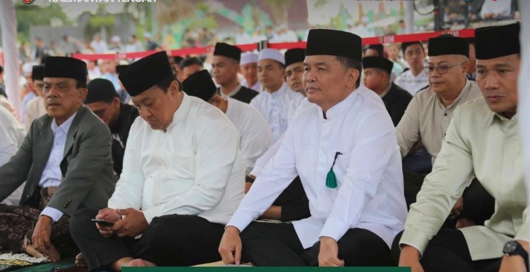 Kadis TPHP Kalteng Ikuti Salat Idul Fitri 1446 H di Bundaran Besar