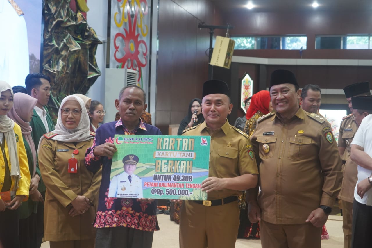 Gubernur Sugianto Sabran Launching 1000 Rumah Guru Berkah DP 0% dan Penyaluran Tabungan Beasiswa Berkah (TABE)