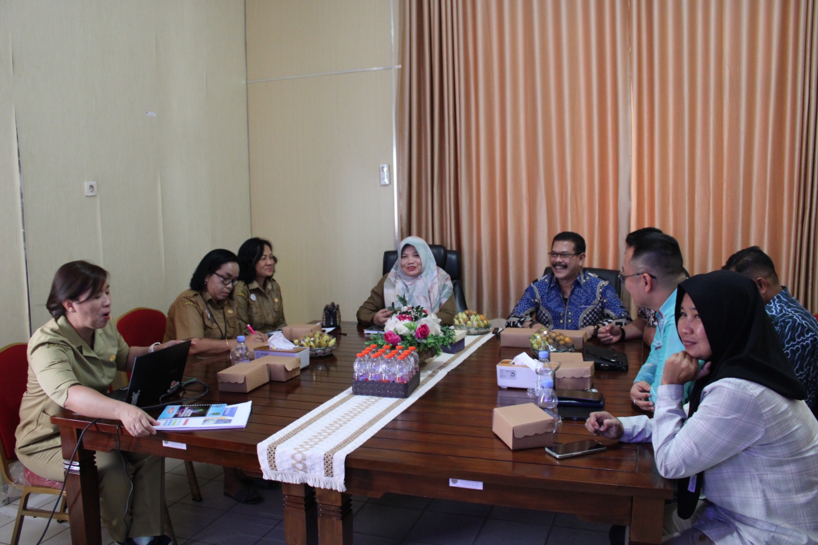 Badan Kesbangpol Prov. Kalteng Menerima Kunjungan Kerja Komisi I DPRD Kab. Kotawaringin Timur 