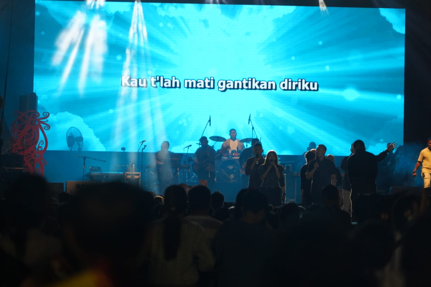 Gubernur Agustiar Sabran Hadiri Acara Ucapan Syukur dan Paskah Kalteng Tahun 2025