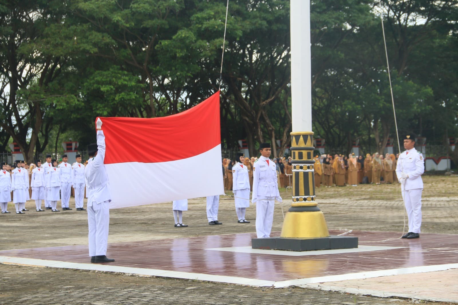 Wakil Bupati Seruyan Pimpin Upacara Hari Lahir Pancasila Tahun 2025