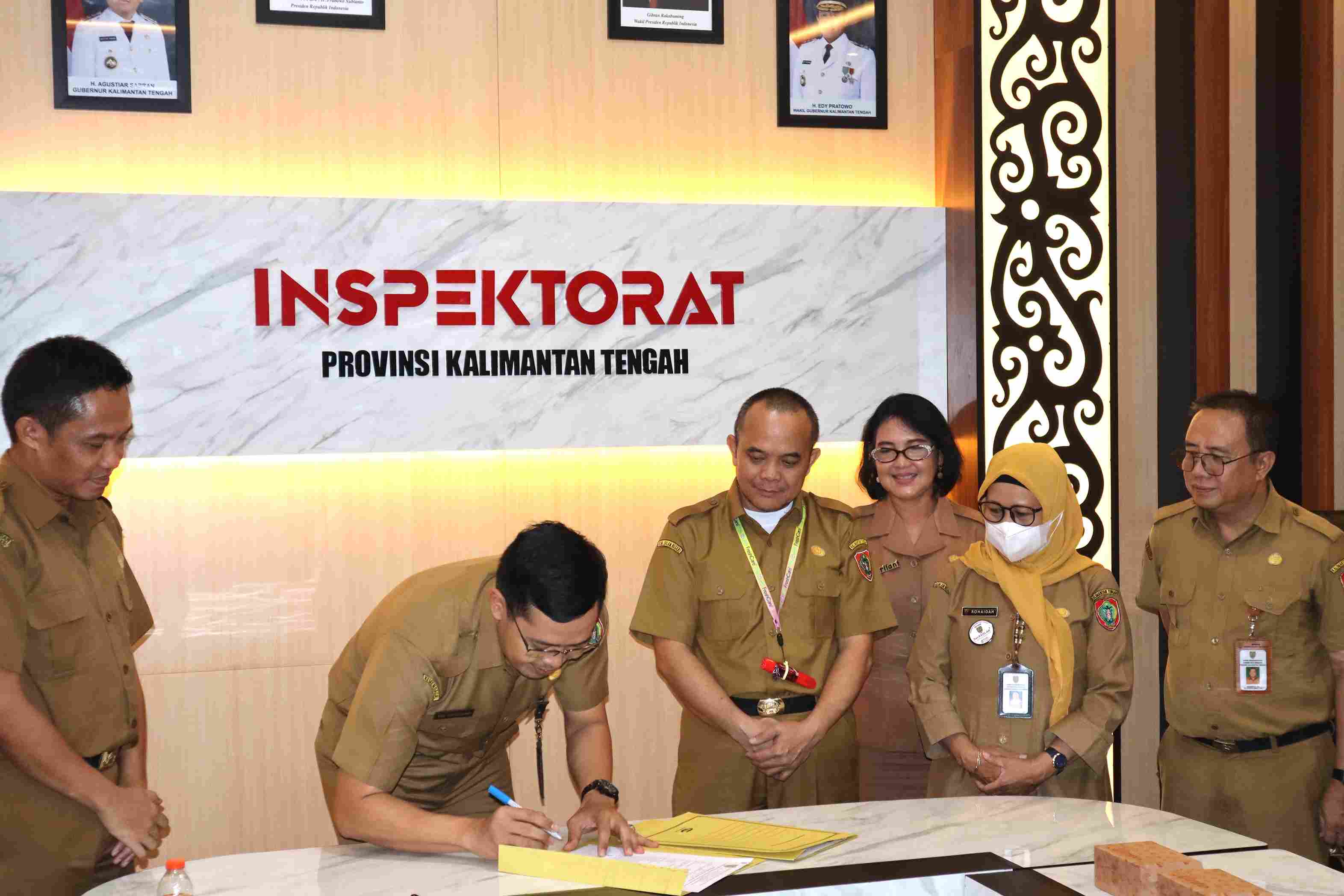 BPSDM Provinsi Kalteng Tegaskan Komitmen Anti-Gratifikasi melalui Penyerahan Barang Gratifikasi ke Inspektorat