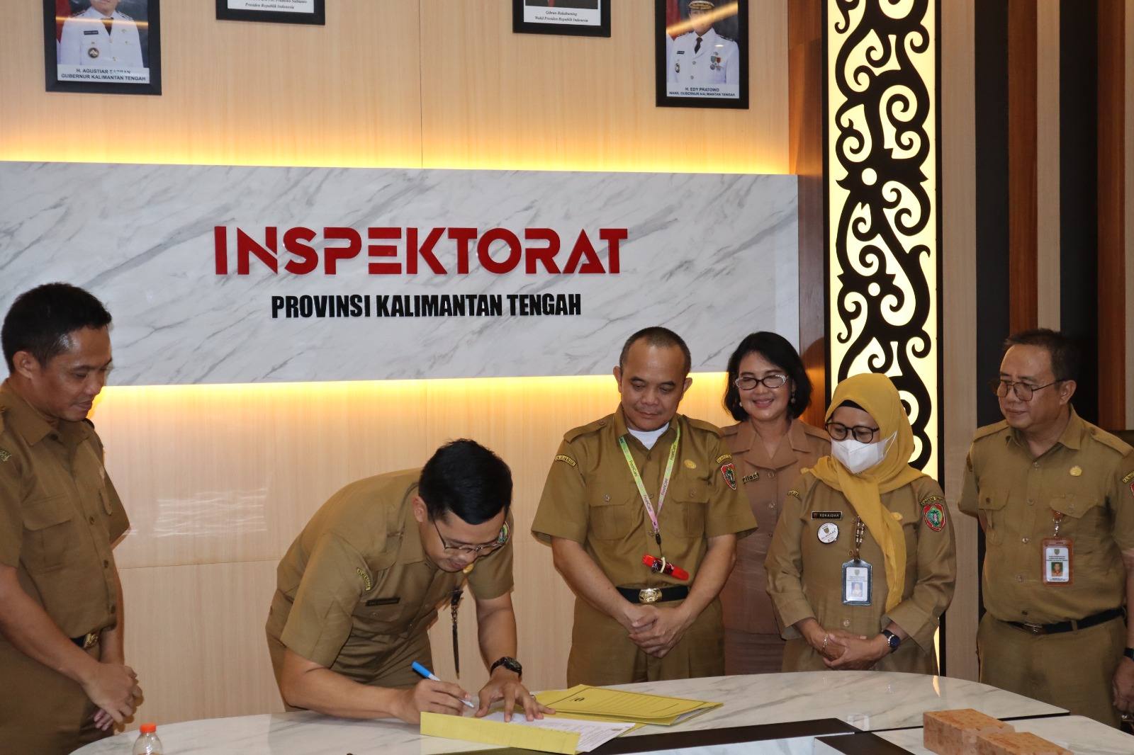 UPG Prov. Kalteng Terima Penyerahan Barang Gratifikasi