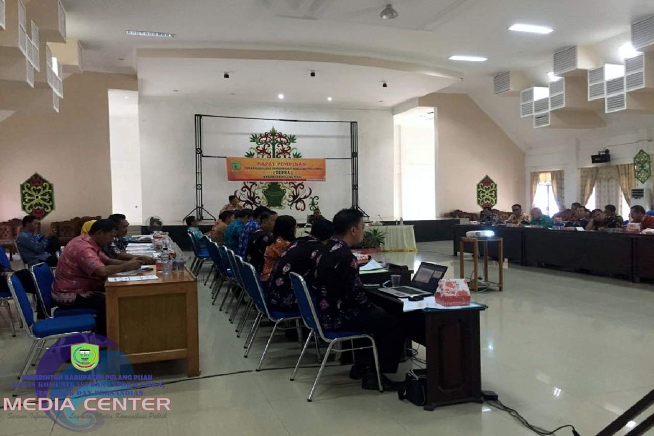 Plh. Bupati Pulang Pisau Ingatkan SOPD Laksanakan Kegiatan Semaksimal Mungkin