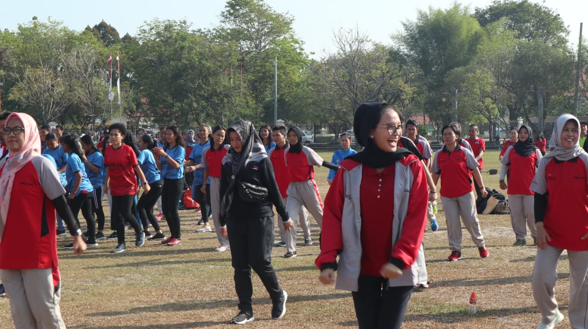 Ibu Ivo Sugianto Sabran Ikuti Senam Pagi Bersama Pemprov Kalteng