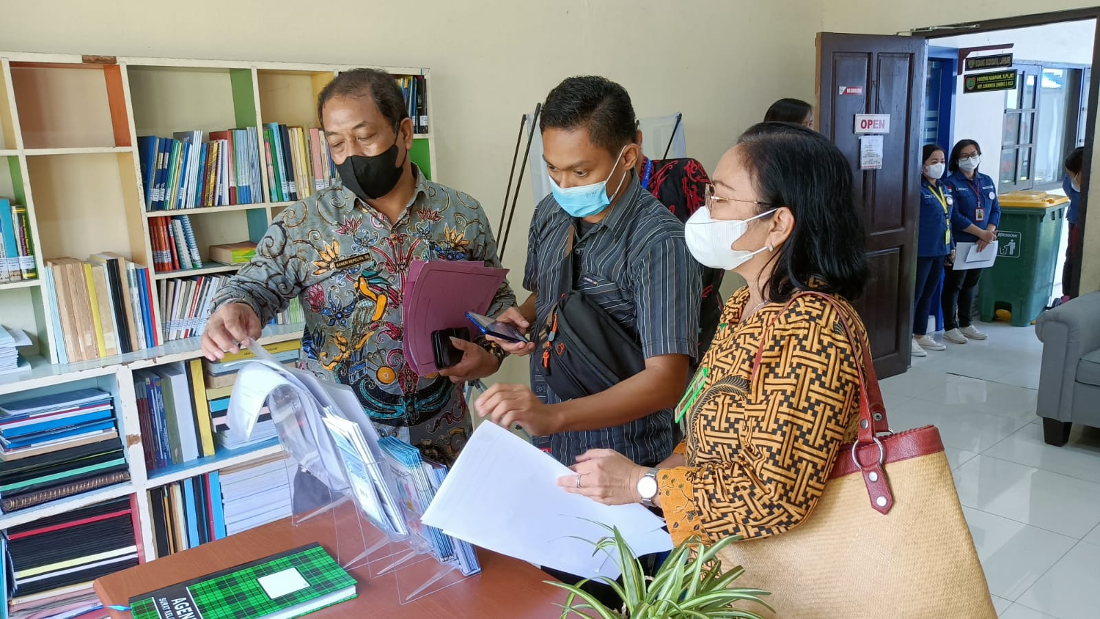Dislutkan Kalteng Terima Visitasi Monev KIP di Wilayah Prov. Kalteng Tahun 2022