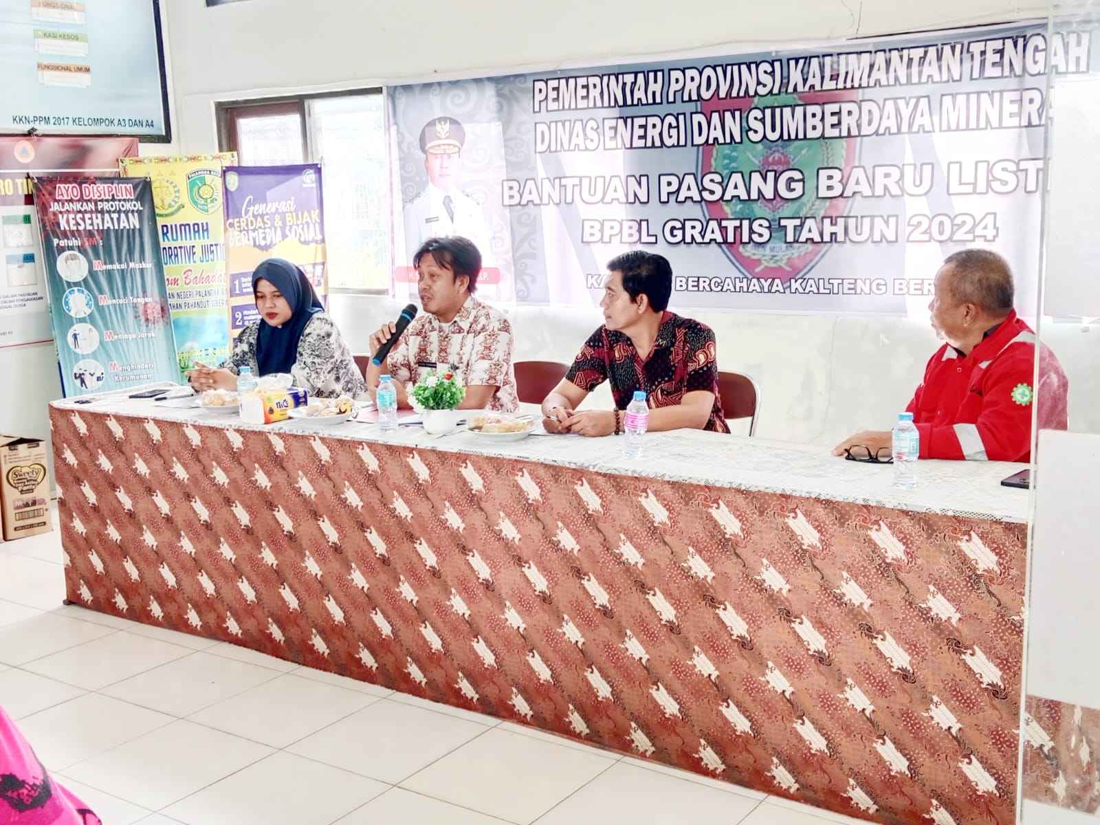Dinas ESDM Lakukan Sosialisasi Bantuan Pasang Baru Listrik di Kelurahan Pahandut Seberang