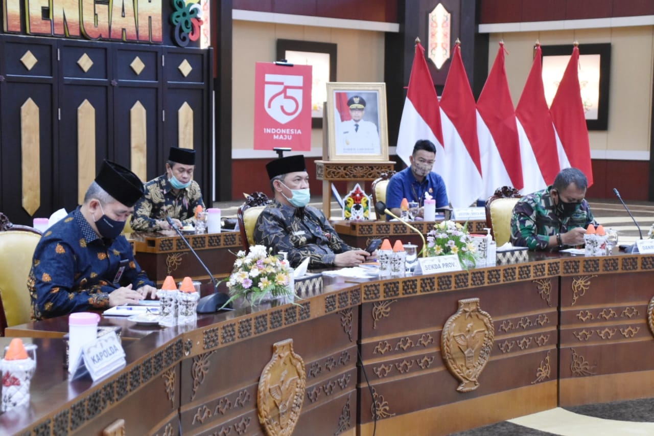 Sekda Kalteng Ikuti Rakor Analisa dan Evaluasi Pelaksanaan Kampanye Pilkada Serentak Tahun 2020