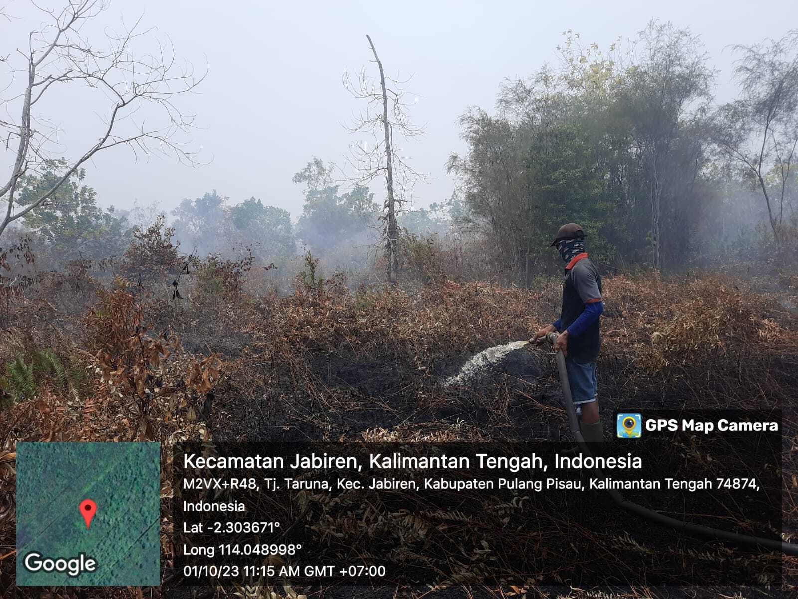Tim Dinas ESDM Provinsi Kalteng Turut Berpartisipasi Tangani Karhutla