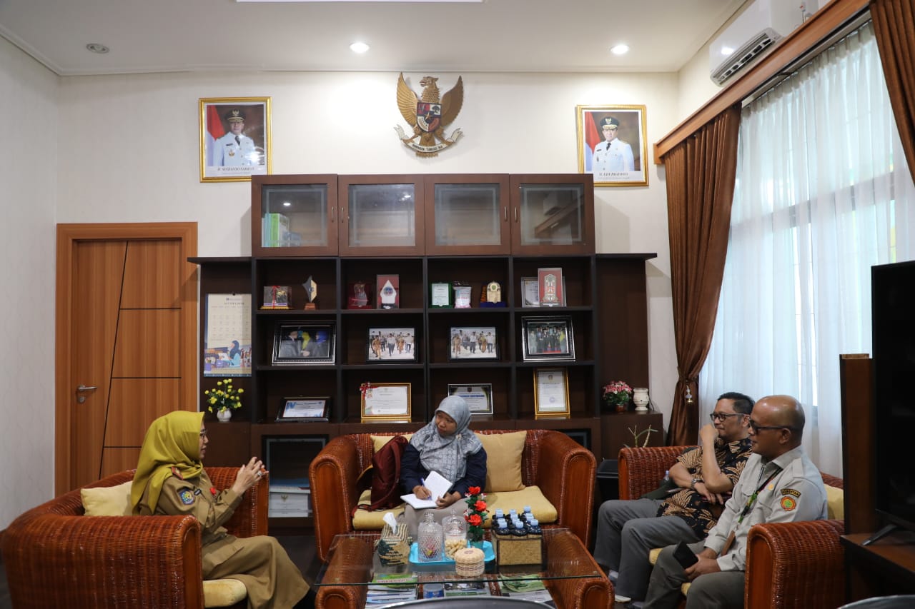 Kadis TPHP Prov. Kalteng Terima Tamu dari BBPSI BIOGEN