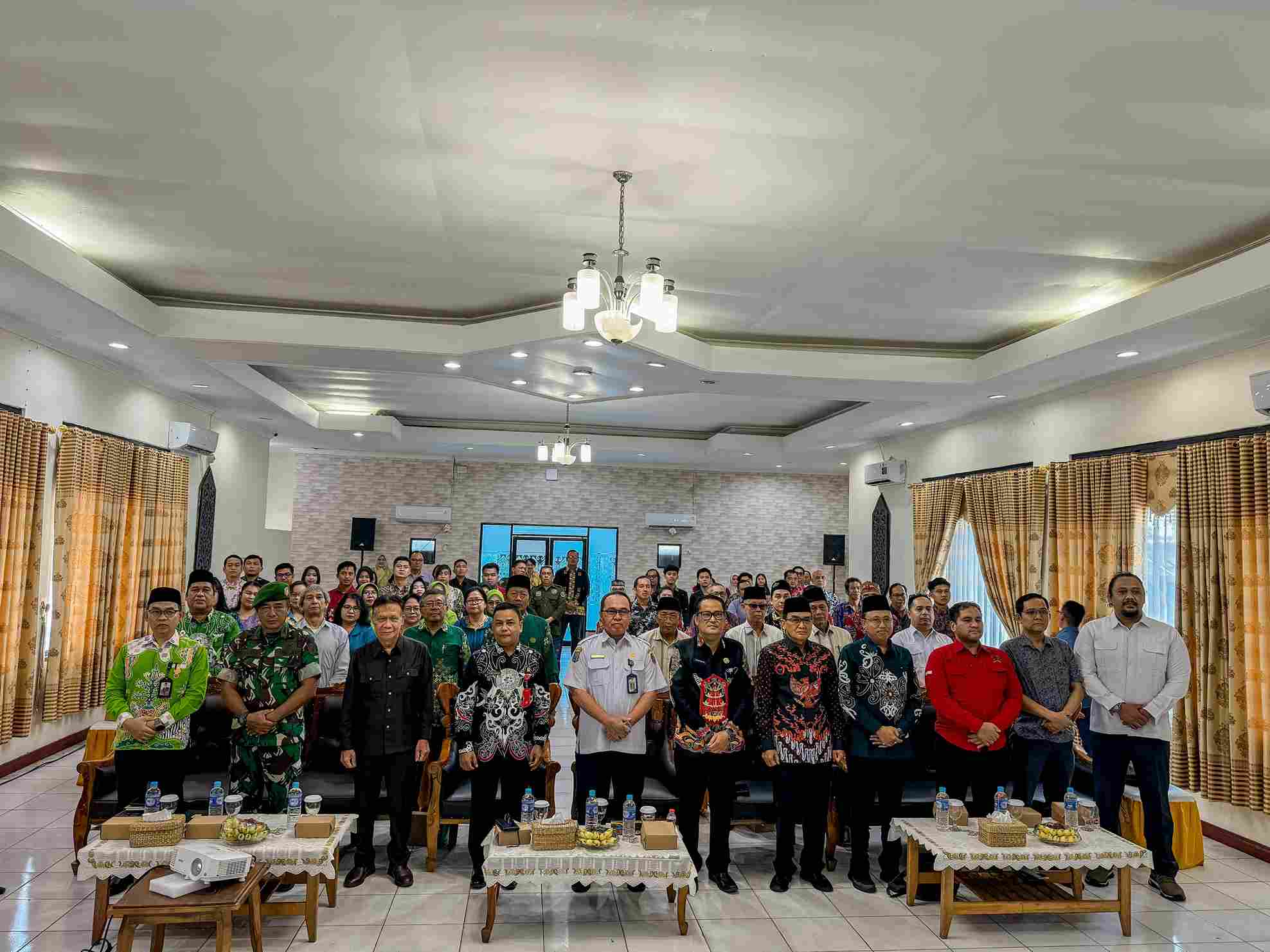 Badan Kesbangpol Prov. Kalteng Gelar Sosialisasi Pencegahan dan Penanggulangan Ekstremisme Berbasis Kekerasan yang Mengarah pada Terorisme