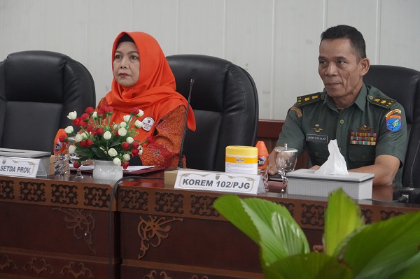 Asisten Ekbang Sri Widanarni Hadiri Rakor Pengendalian Inflasi secara Virtual, Bersama Kemendagri RI