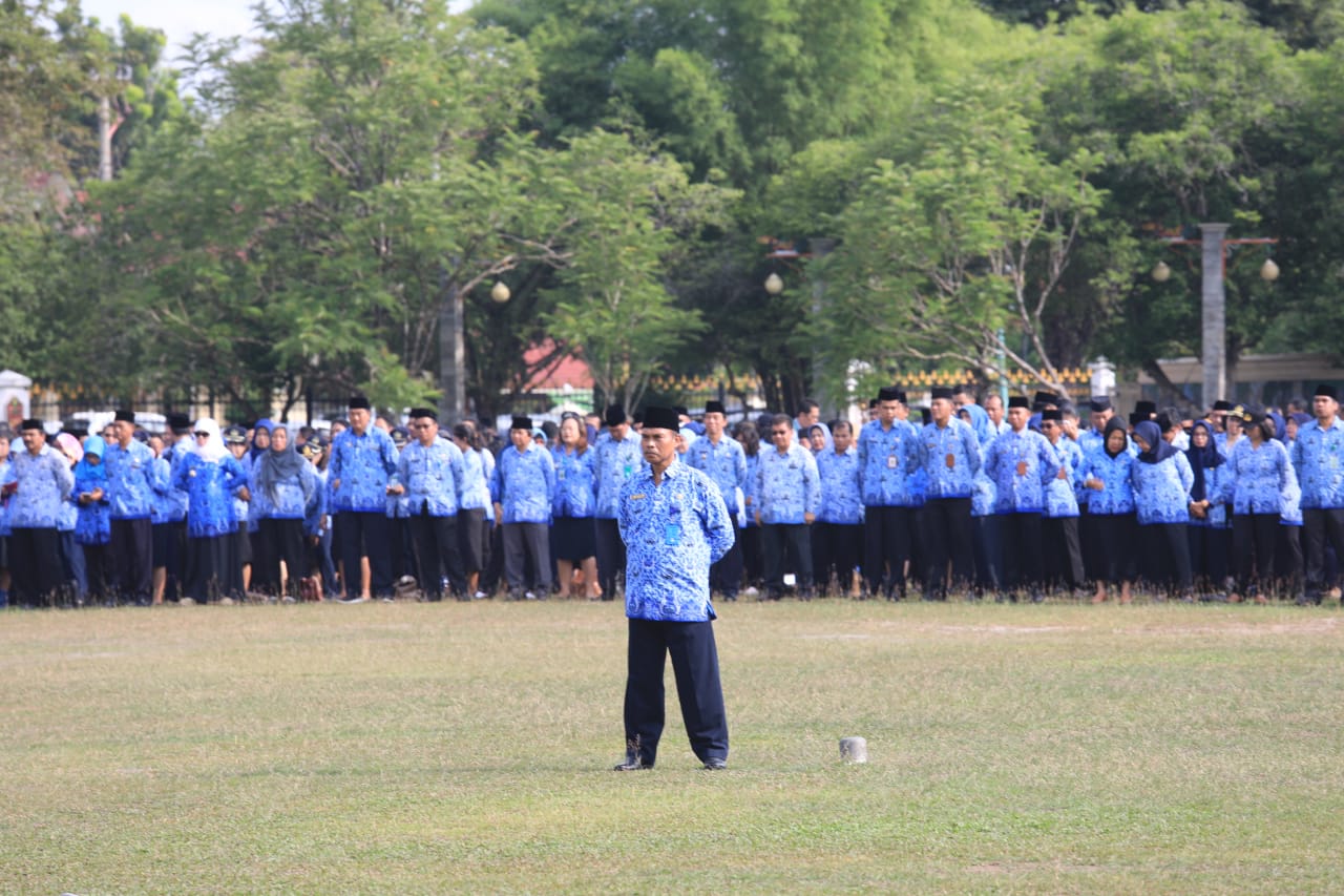 Peringati Hari Jadi KORPRI ke 48, Jokowi Ajak ASN Berlari Cepat dan Berinovasi Melayani Masyarakat