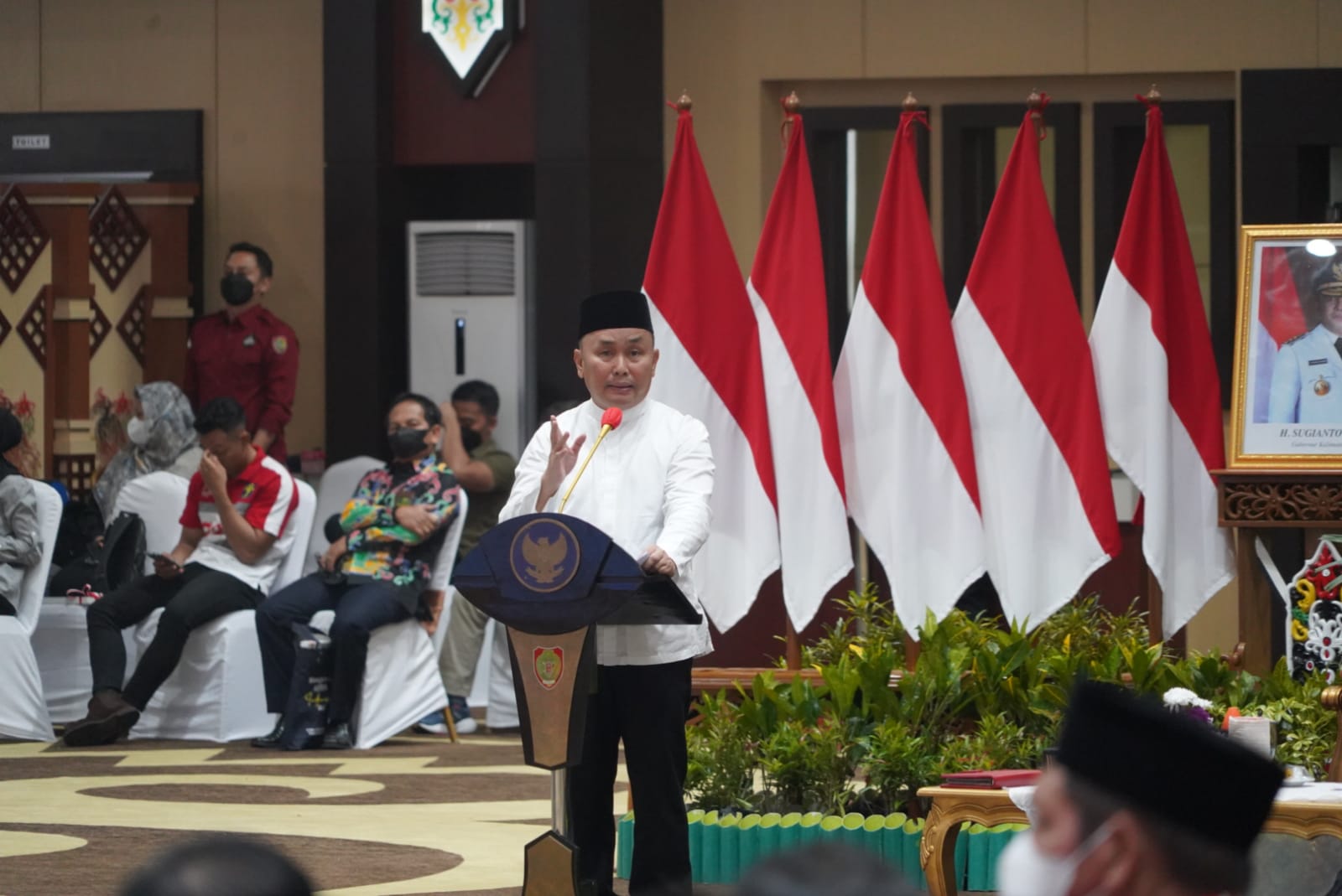 Gubernur Sugianto Sabran Serahkan DIPA dan Daftar Alokasi TKD untuk Kab/Kota, Instansi Vertikal dan Perangkat Daerah