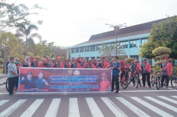 Meriahkan HUT KORPRI ke-51, Pemprov. Kalteng Gelar Senam Bersama dan Fun Bike KORPRI 