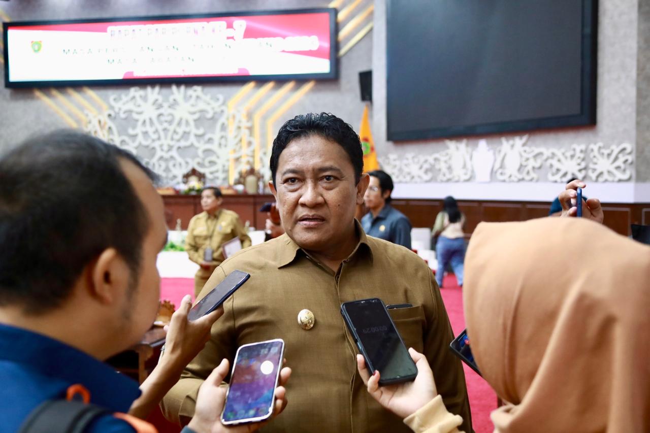 Wagub Edy Pratowo Hadiri Rapur ke-7 Masa Persidangan I Tahun Sidang 2024, Agenda Penetapan Alat Kelengkapan Dewan