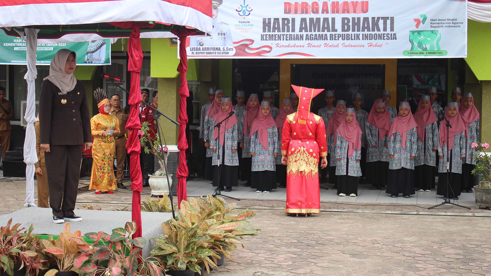 Pj. Bupati Barito Selatan Pimpin Apel Peringatan Hari Amal Bhakti Kemenag Ke-77