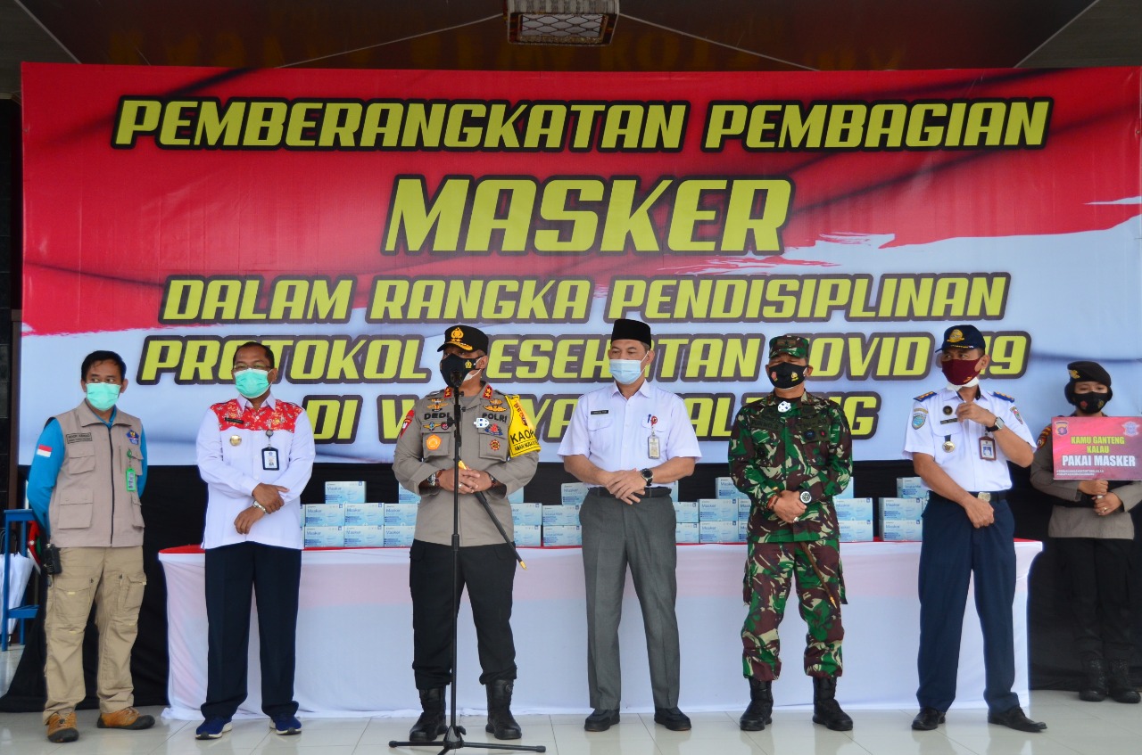 Pembagian Masker Dalam Rangka Pendisiplinan Protokol Kesehatan Covid-19 Lingkup Prov.Kalteng