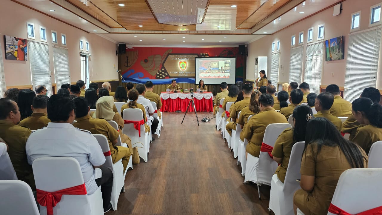 Awali Tahun 2025, Kepala Dislutkan Motivasi ASN Dislutkan Prov. Kalteng Tingkatkan Kinerja 