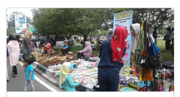 Geliat Ekonomi di Car Free Day Bundaran Besar