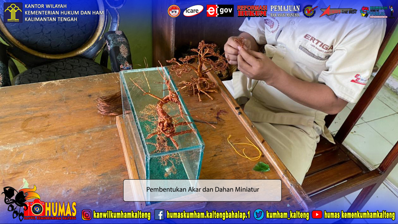Rutan Kuala Kapuas Berikan Pembinaan Handycraft, Karutan : Dari Tersesat Kembali Bermartabat