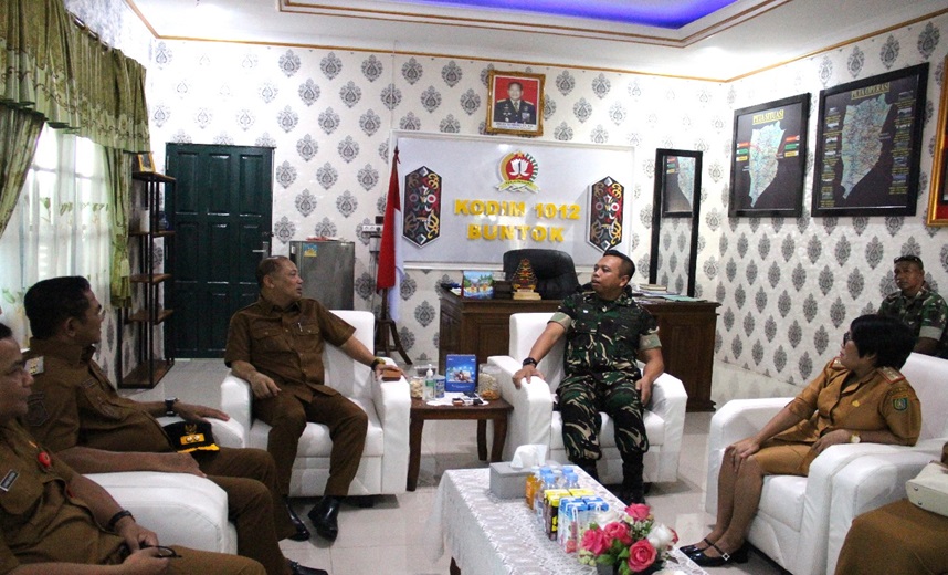 Hari Pertama Kerja, Bupati dan Wakil Bupati Barito Selatan Apel Bersama Hingga Kunjungan ke Forkopimda