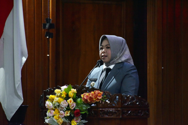 Bupati Hj. Nurhidayah Sampaikan Pidato Perdana dalam Rapat Paripurna DPRD