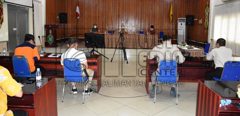 Bahas Covid-19, Bupati Video Conference Bersama Mendagri